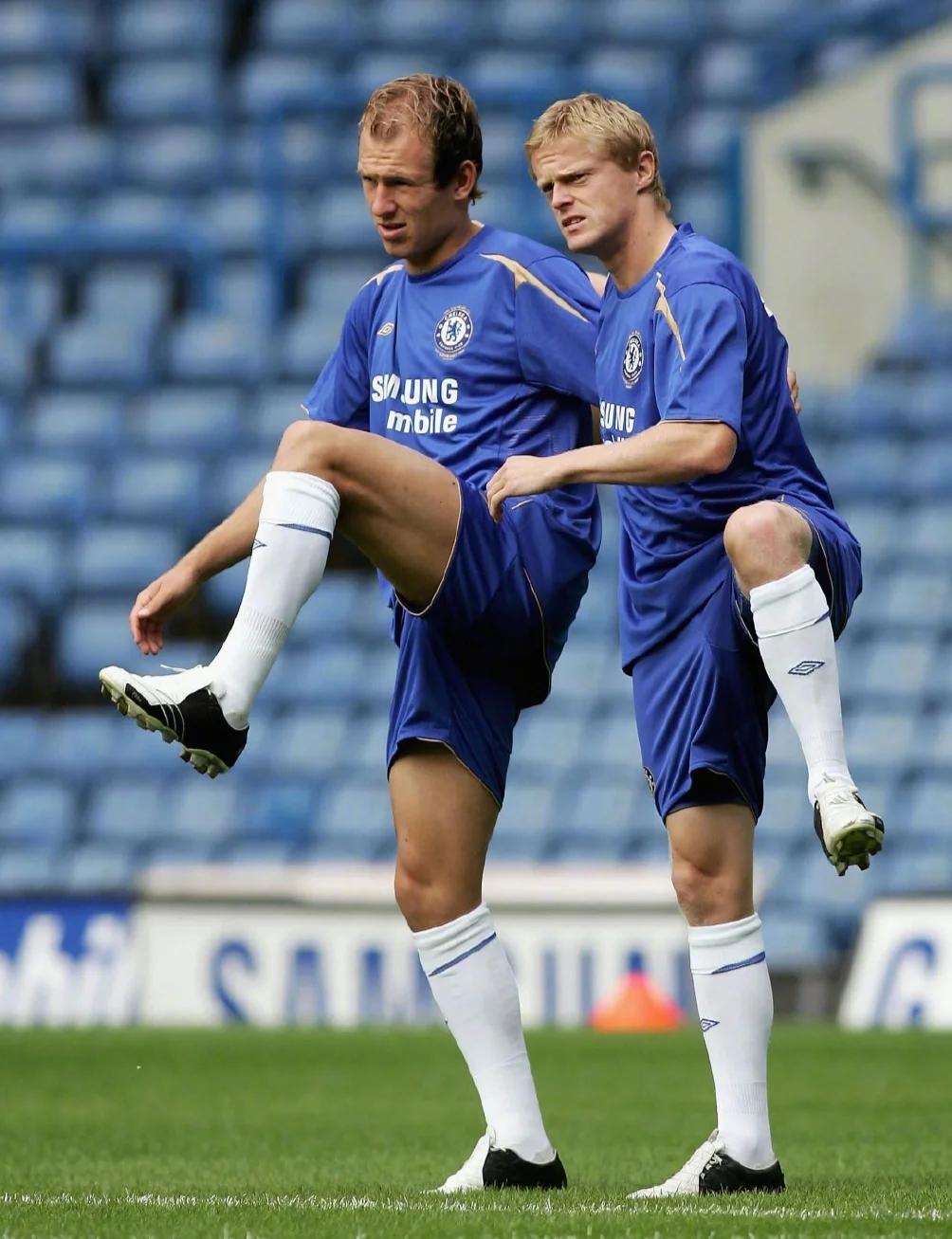 九游娱乐-瑞士险胜曼联，罗本制霸全场