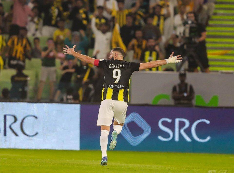 九游娱乐-皇马逆袭！本泽马建功，皇家马德里晋级半决赛的简单介绍