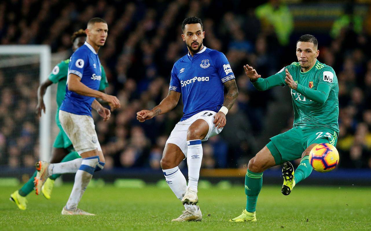 沃特福德主场击败对手，稳住领先优势的简单介绍