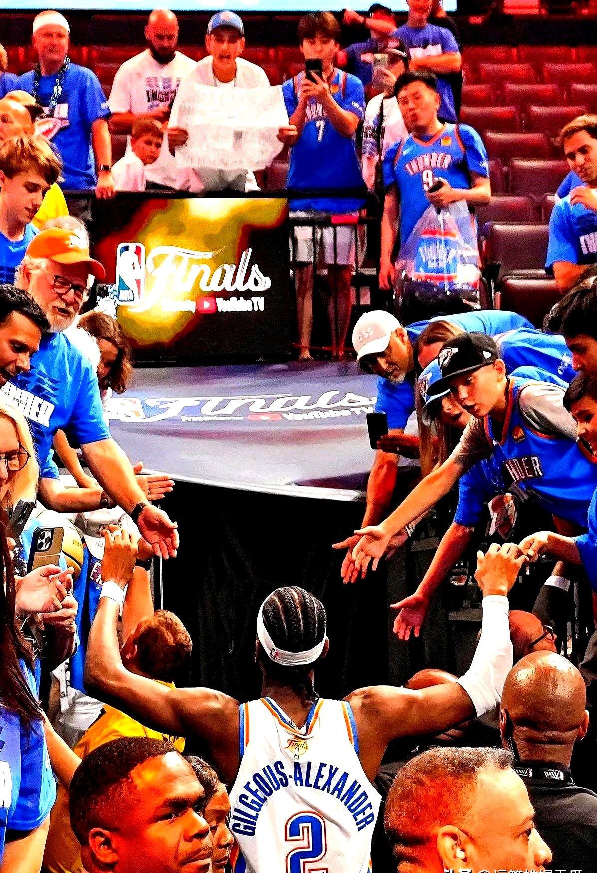 九游app下载-美洲篮球赛事热播，球迷热情高涨的简单介绍