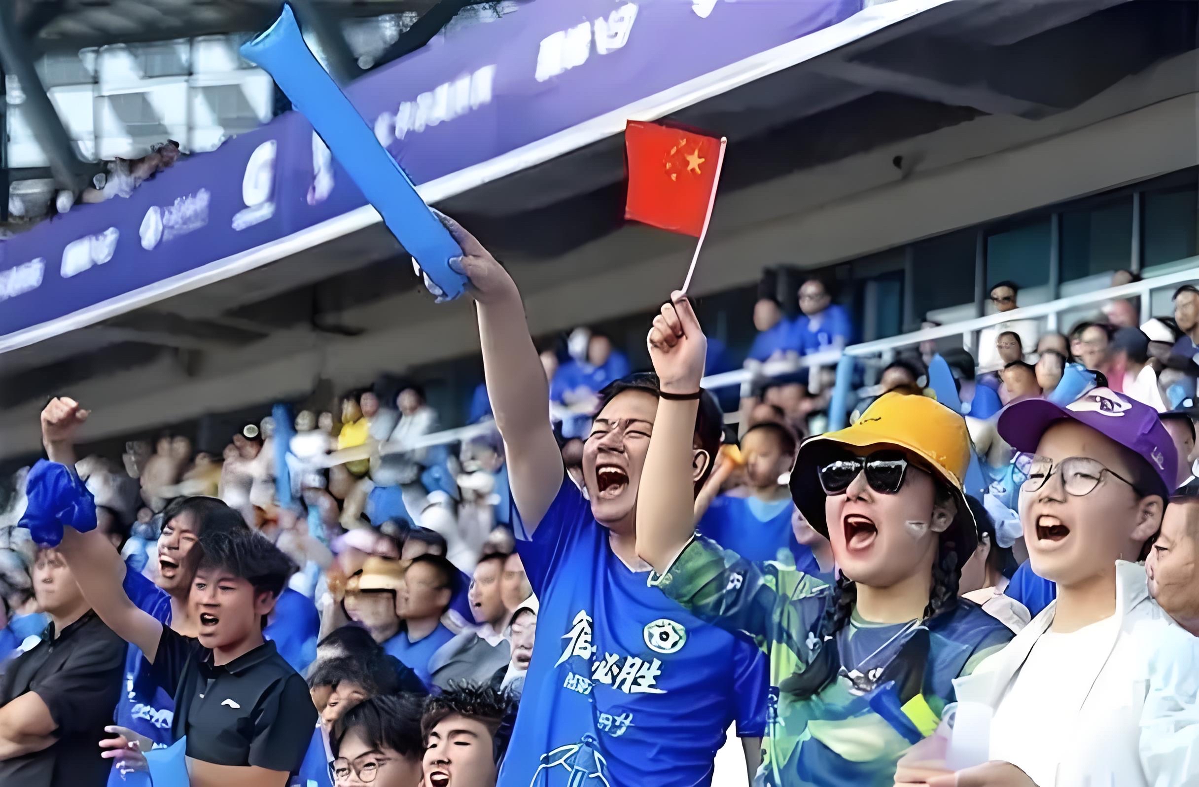 九游体育-中国足球联赛中球员们的超凡演出