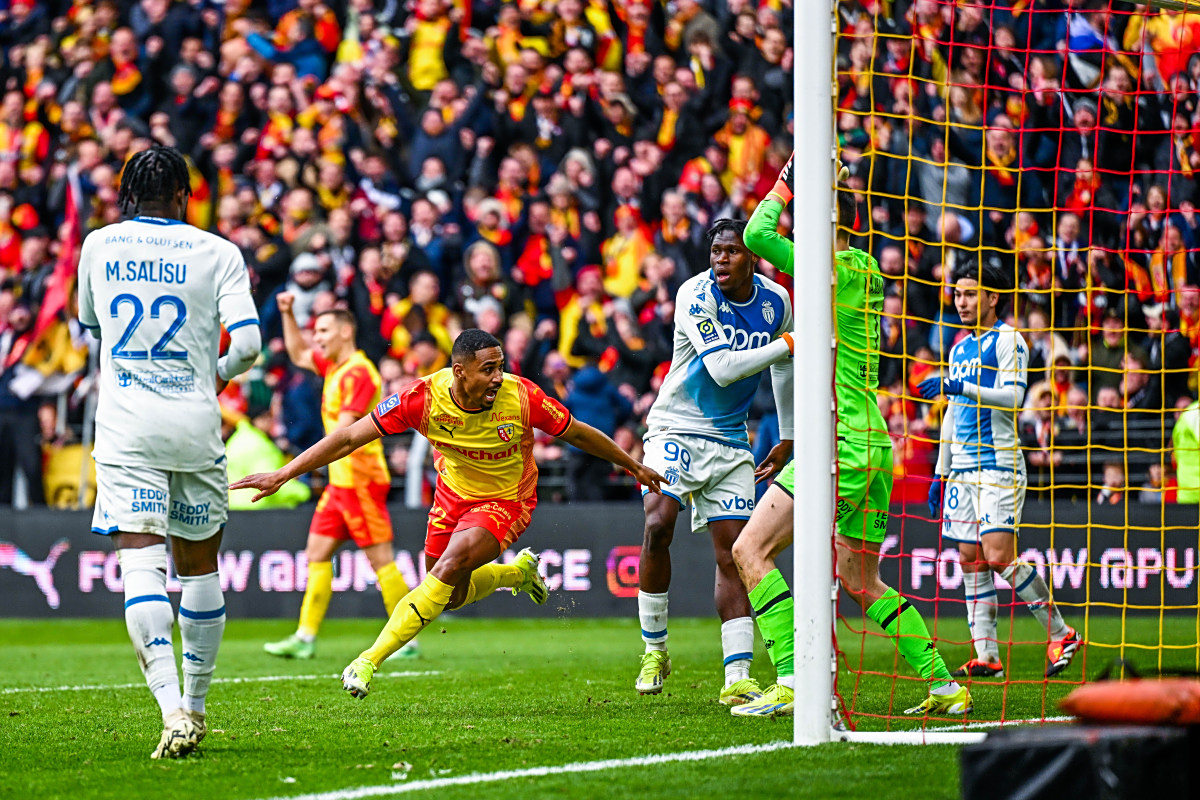 九游娱乐入口-AC米兰锋线火力全开，三连胜势头迅猛的简单介绍