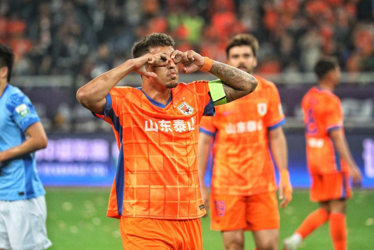 包含外援火力全开，球队取得三连胜的词条