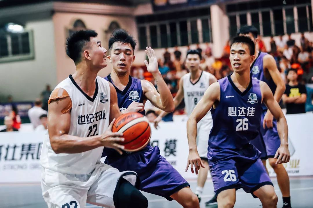 九游娱乐首页-篮坛风云际会，擂台战事引爆球场热潮的简单介绍