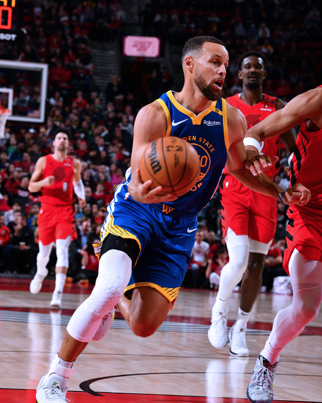 关于勇士轻取热火，拉文一己之力扛起全队的信息