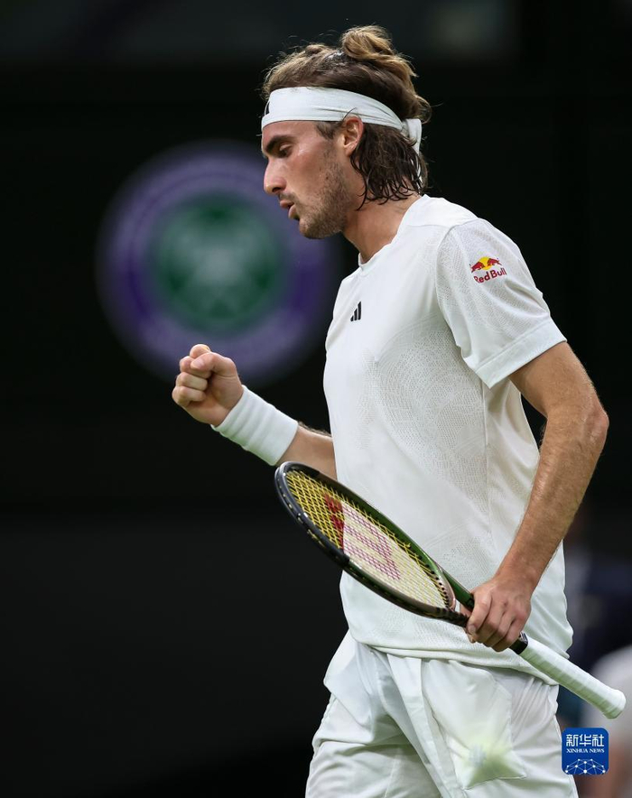 九游VIP-包含温网险胜拉沃尔杯,穆雷刷新纪录的词条