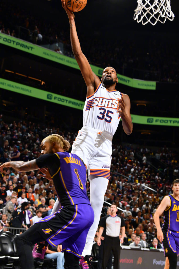 关于雷霆碾压马刺，浓眉哥高光表现的信息