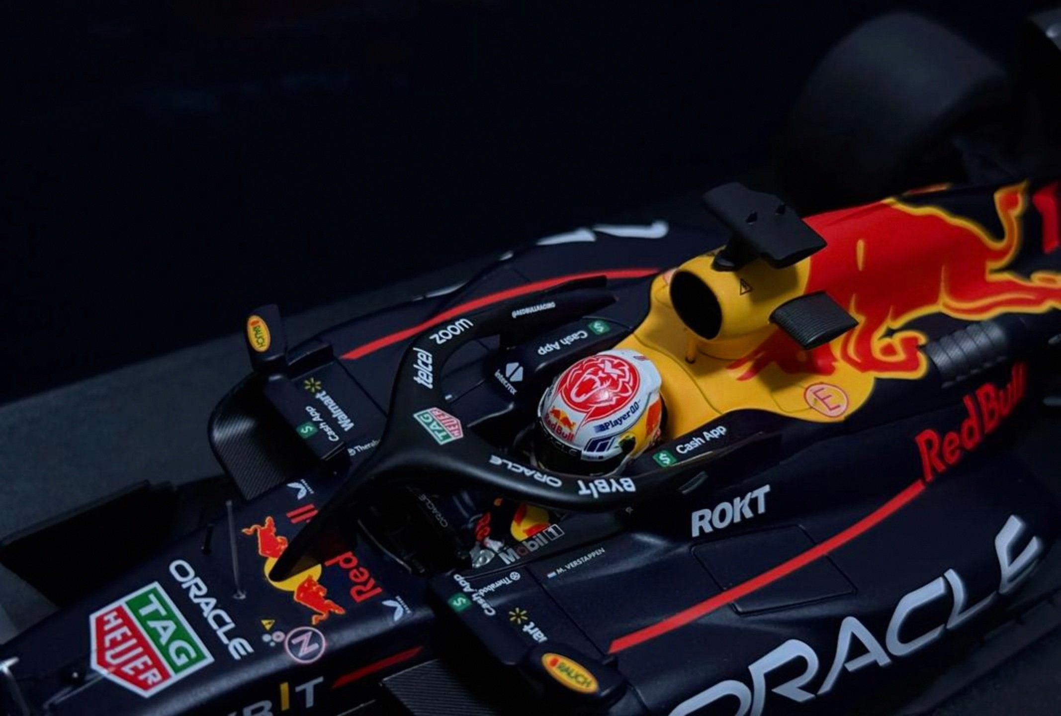 九游APP-法拉利险胜梅赛德斯,维斯塔潘扛起全队的简单介绍