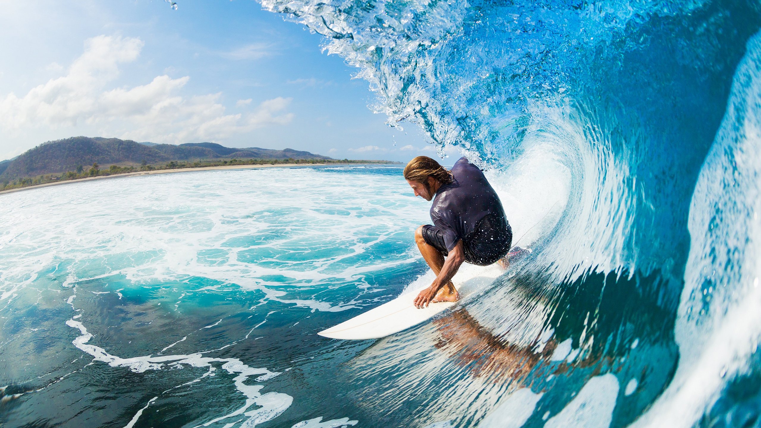 九游体育APP下载-赛道上的钢铁意志，赖斯关键回合不手软，F1年度争冠之夜铸就传奇